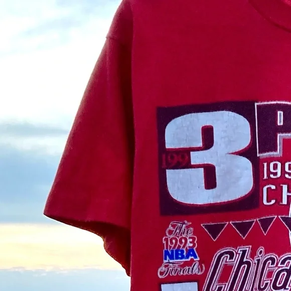 Vintage Chicago Bulls 1993 Three Peat NBA World Champions Single Stitch FOTL Tee - Picture 5 of 6